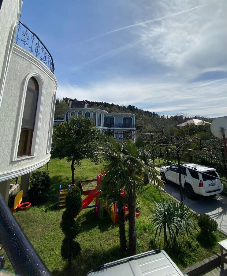 House On Moryakov 55 Aparthotel Chakvi Exterior photo