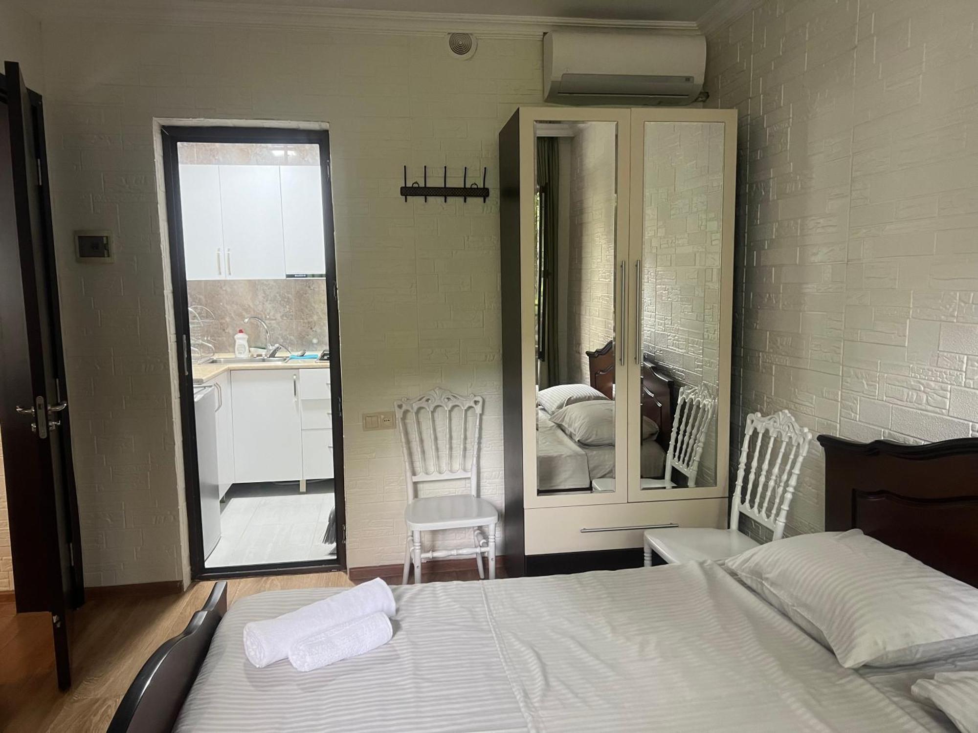 House On Moryakov 55 Aparthotel Chakvi Exterior photo