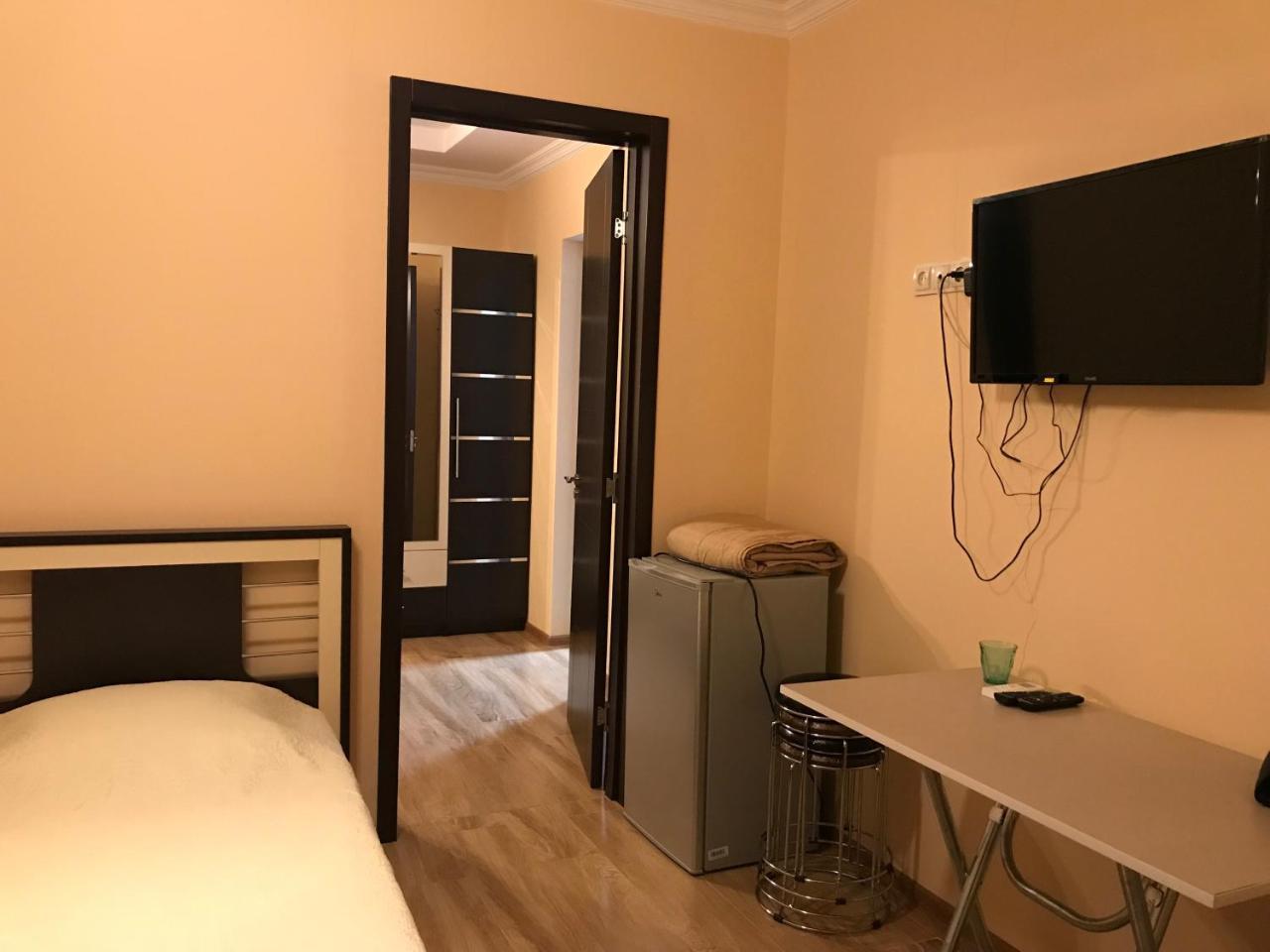 House On Moryakov 55 Aparthotel Chakvi Exterior photo